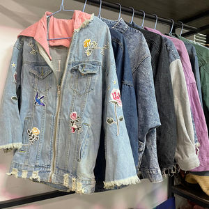 Ropa Usada en Pacas Mixtas de 65 kg, Jeans, Camisetas, Chaquetas, Gorras de Europa y Reino Unido, Clasificadas, Calidad Premium, para Importadores, Venta al Por Mayor - Product Image 3