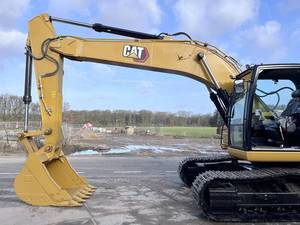 Nouvelle Excavatrice sur Chenilles Caterpillar 323D3 2025 – Composants Clés : Moteur, Boîte de Vitesses, Pompe à Engrenages, Roulement, Capacité de la Benne 12 Tonnes 0,2m³, 122W - Product Image 6