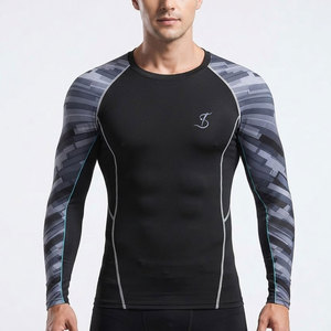 T-shirt de compression pour homme imprimé par sublimation personnalisé, nouveau design 2026, t-shirt de compression de qualité supérieure pour l'entraînement physique et les activités sportives - Product Image 4