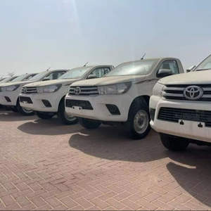 Bulk 2023 T O Y O T A H I LU X 2.7L 4WD Pickup cabine simple Manuel Essence - Product Image 2