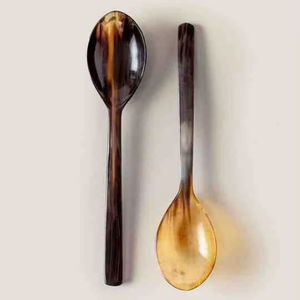 Cuillère en corne de buffle fabriquée à la main Ustensile poli naturel sûr pour café thé épices Dessert Table élégance - Product Image 1