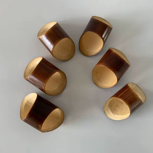 Ronds de serviette en bois fabriqués à la main de haute qualité pour mariages pour hôtels et restaurants - Product Image 1