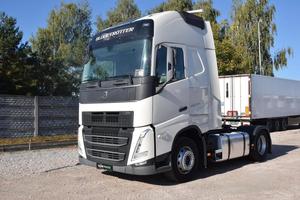 Vol-vo FH460 Globetrotter XL I-Save 4x2 Trasmissione Automatica Motore Diesel Euro 6 460 CV Sospensioni Pneumatiche 12 Velocità 1500-2000Nm - Product Image 3