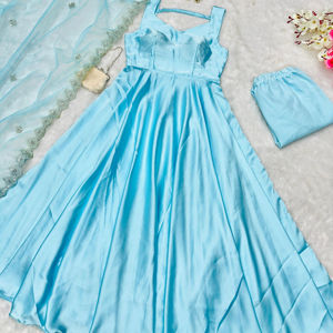 El último traje étnico Anarkali para mujer india y pakistaní con ropa de trabajo en piedra para adultos para fiestas y ocasiones especiales - Product Image 1