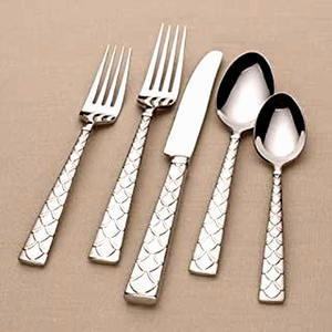 Juego de cubiertos chapados en oro de acero inoxidable con mango de metal, cuchara, tenedor, cuchillo, diseño moderno y fino de Bambú - Product Image 4