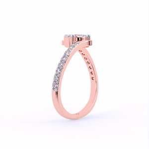 Bague en diamant de haute qualité Bloom Lab Grown forme ovale avec pierres latérales taillées brillantes vente en vrac - Product Image 4