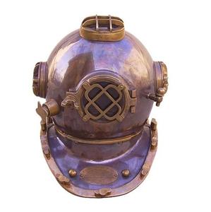 Mini casque de plongée en laiton vintage rond Style antique Casque technique découpé en cuivre de haute qualité avec base en bois. - Product Image 6