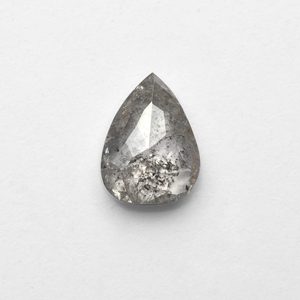 Diamant naturel taille poire 0,93 ct, couleur sel et poivre, pureté VVS1, excellente et bonne taille, 7,42x5,44x2,60 mm, pour la fabrication de bijoux - Product Image 1