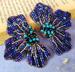 Ensemble collier brodé fait main, boucles d'oreilles multi-perles personnalisées, bijoux de fête pour femmes au meilleur prix, boucles d'oreilles perlées - Product Image 2