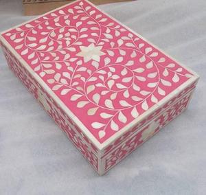 Boîte à bijoux artisanale en résine incrustée d'os, peinte à la main, avec un ange poli, pour offrir des colliers, des bagues, des boucles d'oreilles - Product Image 3