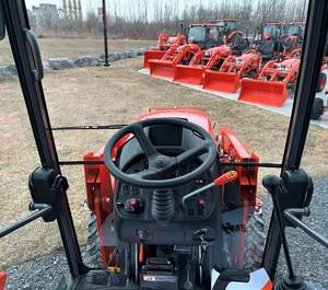 รถแทรกเตอร์ Kubota LA1055 มือสองคุณภาพดี ราคาถูก 80 แรงม้า พร้อมที่ตักด้านหน้า มีจำหน่าย - Product Image 3