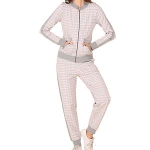 Bas Prix Casual Femmes Survêtement Ensembles Nouveau Design Deux Pièces Femmes Survêtements Street Wear Femmes Survêtements À Vendre - Product Image 1