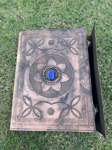 Papier vintage cuir brodé étoile design au centre pierre unique vente chaude journaux en cuir Antique carnet de notes bord de pont - Product Image 3