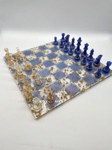 ชุดกระดานหมากรุกทำจากไม้และเรซินกล่องหมากรุกชุดเกมสุดหรูทำจากเรซิ่นสีแดงสีดำชิ้นหมากรุกโดยหัตถกรรม tayyab - Product Image 4