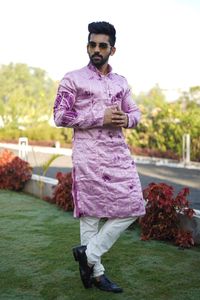 ชุดนอนผ้าฝ้ายแบบถักสำหรับผู้ชายแบบอินเดียชุดปาร์ตี้แบบดั้งเดิมทำจากผ้าไหมอิตาลีชิโบริคุรา - Product Image 6