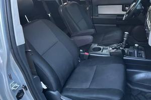 TOYOTA FJ CRUISER 2007 USADO, Volante a la Izquierda/Derecha - Product Image 2