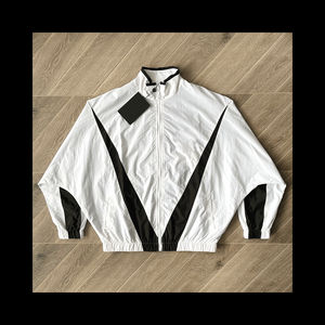 Survêtements d'hiver personnalisés pour hommes, ensemble coupe-vent respirant et à la mode avec OEM, vente en gros, streetwear imprimé technique - Product Image 4