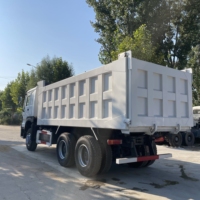 Sinotruk HOWO 6X4 10 roues benne basculante |   Camion à benne basculante lourd d'occasion à vendre