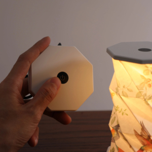 โคมไฟพกพา LED ลายโรบิน แบบสัมผัสอัจฉริยะ รุ่นใหม่ หมุนได้ พับได้ โคมไฟกระดาษขนาดเล็ก ของตกแต่งบ้าน ของขวัญสุดสร้างสรรค์ - Product Image 5