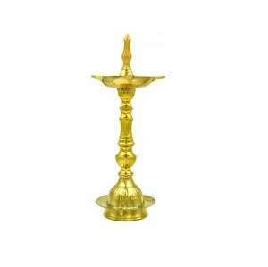 Nueva Mesa moderna de latón Kerla Diya para el hogar, decoración de Diwali, lámpara de aceite de templo, latón Pooja Diya de Jamsons Exports - Product Image 5