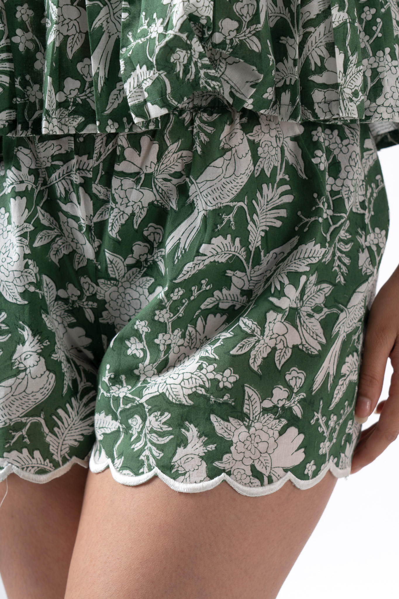 สีเขียว