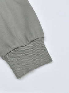 Sudadera con capucha personalizada de alta calidad con cuello redondo para hombre, ropa de calle de invierno de ajuste Regular, eslogan en relieve, teñido liso - Product Image 4