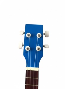 โซโลบีท ยูคูเลเล่เด็ก 4 สาย ทำจากไนลอน เหมาะสำหรับผู้เริ่มต้น พกพาสะดวก เคลือบเงา/ขัดเงา ลายการ์ตูนสีสันสดใส - Product Image 4