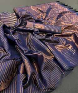 <b>Organza</b> Lace Saree with Flower Blouse Design - Product Image 4