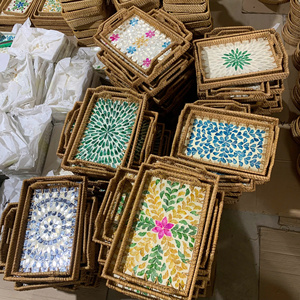 Bandeja de Ratán con Incrustaciones de Nácar, Artesanía de Ratán Natural para Decoración de Mesa del Hogar, Vietnam por 99 Gold Data - Ms Violet - Product Image 6