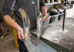 Juego de Cubiertos de Cerámica Pulida ArtisanVibe Ecológico de Alta Calidad, Diseño Clásico, Incluye Tazón para Servir, Cuchara, Vajilla para Fiestas - Product Image 3