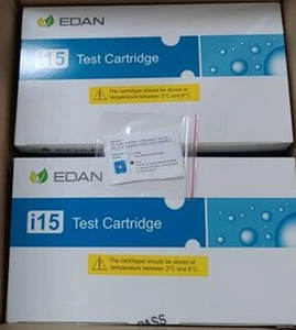 Analyseur original de chimie des gaz sanguins i15 VET avec kit de test d'urgence pour animaux de compagnie PH PO2 PCO2 Na K CL. - Product Image 5