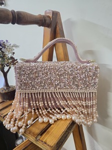 กระเป๋าคลัทช์สำหรับงานกลางคืนสุดหรู ขายดี ผลิตจากเรซิ่น กันน้ำ คุณภาพพรีเมียม แฟชั่นทันสมัย สวยสง่า สำหรับผู้หญิง  ผู้จัดจำหน่ายคุณภาพสูงสำหรับการสั่งซื้อจำนวนมาก - Product Image 4