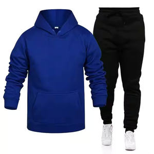 2025 survêtement 100% coton pour hommes personnalisé ensemble de jogging uni avec sweat à capuche marque privée hiver essentiel - Product Image 1