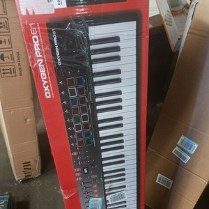 Clavier contrôleur MIDI USB M-Audio Oxygen Pro 61 - Product Image 2