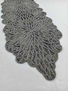 Camino de Mesa Decorativo con Cuentas Coloridas y Diseño Floral Único de Última Moda 2025, Satén de Algodón Elegante - Product Image 2