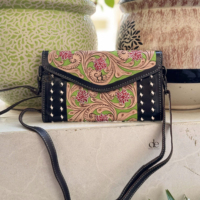 Nouveau Portefeuille Pochette Téléphone en Cuir Noir Façonné à la Main Style Western pour Femme – Collection 2026 – Multi-usages