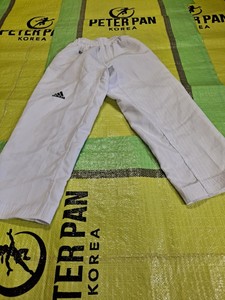 Ropa usada: Uniforme de Taekwondo - Product Image 4