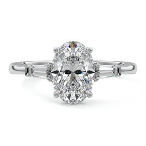 Anillo de Oro Sólido de 14K con Tres Diamantes Raros, Diamante Ovalado Cultivado en Laboratorio, Piedras Laterales Cónicas Tipo Baguette, para Compromiso Femenino - Product Image 4