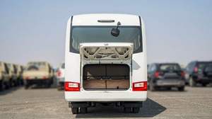 Nuevo Ta Coaster Commuter 2025, Techo Alto, 15 Asientos, Diésel 4.2L, Euro 6, Transmisión Manual, Volante a la Izquierda, Blanco, para Pasajeros - Product Image 4