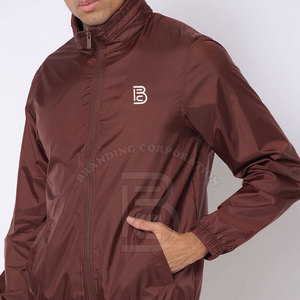 Active Wear Conjunto de chándales con cremallera estampada transpirable de invierno para hombres 2 piezas Algodón deportivo elegante de alta calidad - Product Image 4