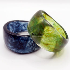 กำไลเรซิ่นศิลปะทำด้วยมือที่ไม่ซ้ำกันสวมใส่เครื่องประดับศิลปะโดย tradebyd - Product Image 4