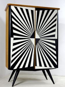 Mesita de noche con incrustaciones de hueso Floral personalizada para dormitorio moderno hecho a mano en la India que generalmente se usa en la sala de estar - Product Image 5