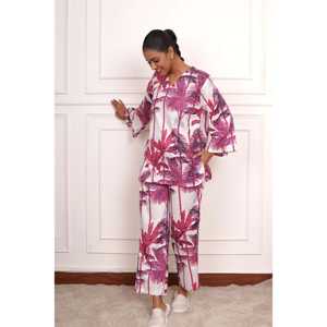 ชุดนอนผู้หญิง Breezy Palm ODM ลายดอกไม้ ผ้าเจอร์ซีย์ ระบายอากาศและให้ความอบอุ่น ไซส์ XS-สำหรับใส่ที่บ้านในฤดูหนาว - Product Image 2