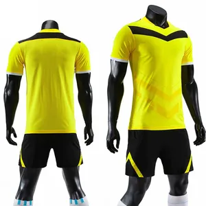 Vente en gros de maillots de Football respirants et confortables pour jeunes hommes, ensembles de 2023 uniformes de Football personnalisés