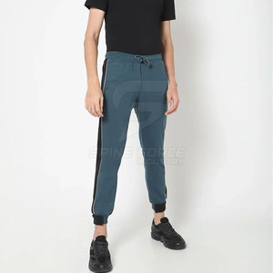 กางเกงวอร์มผ้าฝ้ายน้ำหนักเบาสำหรับผู้ชายดีไซน์แบบลำลองสไตล์ใหม่ออกแบบได้ตามต้องการผลิตจากผู้ผลิต - Product Image 4