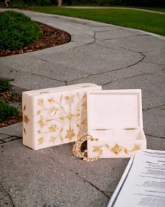 Meilleure boîte à bijoux décorative en nacre de qualité pour filles disponible à la vente en Inde - Product Image 5