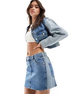 Stylish Women's Oversized Distressed Denim <b>Jacket</b> Classic Casual Outerwear with Cotton Filling Material - Product Image 4
