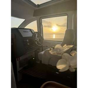 Barco Nimbus 335 Coupé, Motor de 300 CV, Longitud de 10.42 m - Product Image 3