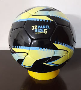 Ballon de football en PU 5 avec logo personnalisé en gros, taille officielle, pour l'entraînement et les matchs, emballage personnalisé - Product Image 4