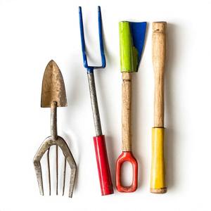 Coupe-herbe en fer artisanal à la main en vernis à patine travail manuel conçu pour la facilité de jardinage et l'extérieur rustique - Product Image 5